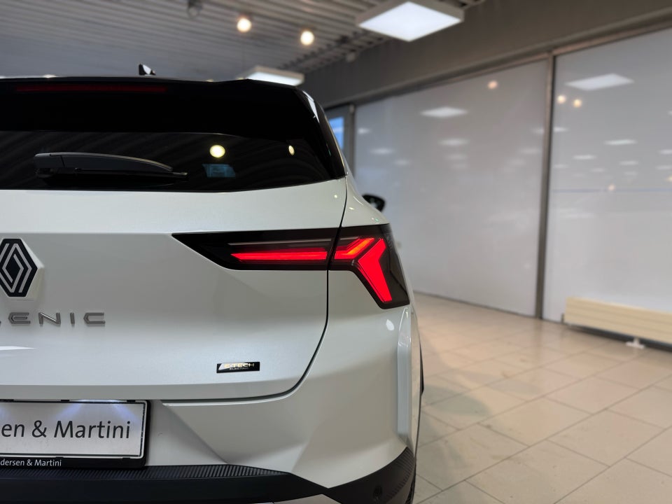 Renault Scenic E-Tech 87 Techno 5d