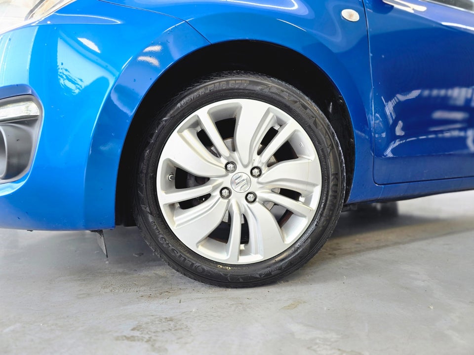 Suzuki Swift 1,2 Dualjet mHybrid Action 5d