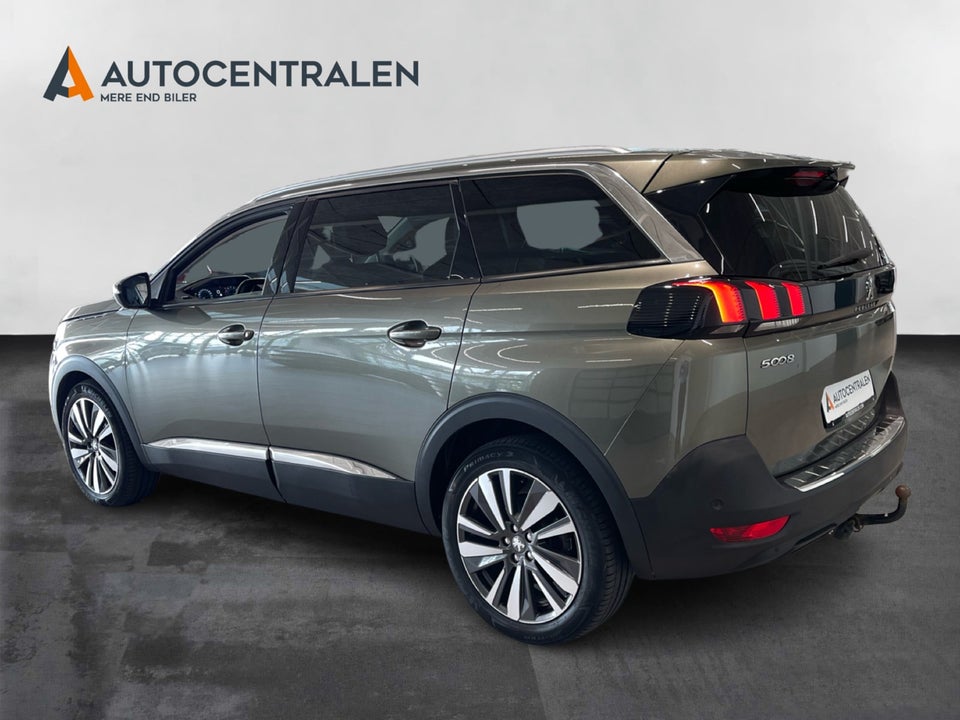 Peugeot 5008 1,2 e-THP 130 Allure 7prs 5d