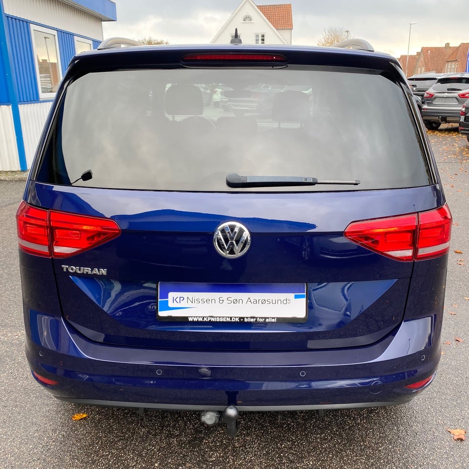 VW Touran 1,6 TDi 115 IQ.Drive DSG 7prs 5d
