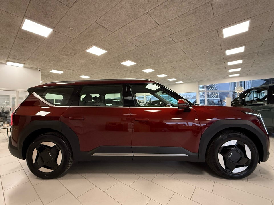 Kia EV9 76 Standard Range Upgrade RWD 7prs 5d