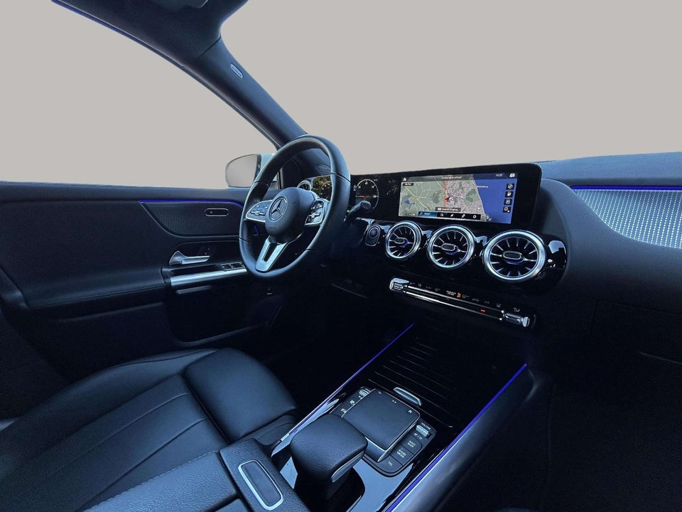 Mercedes EQA250 Progressive 5d