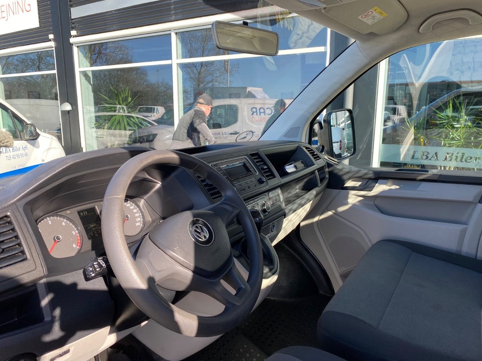 VW Transporter 2,0 TDi 102 Ladvogn lang 2d