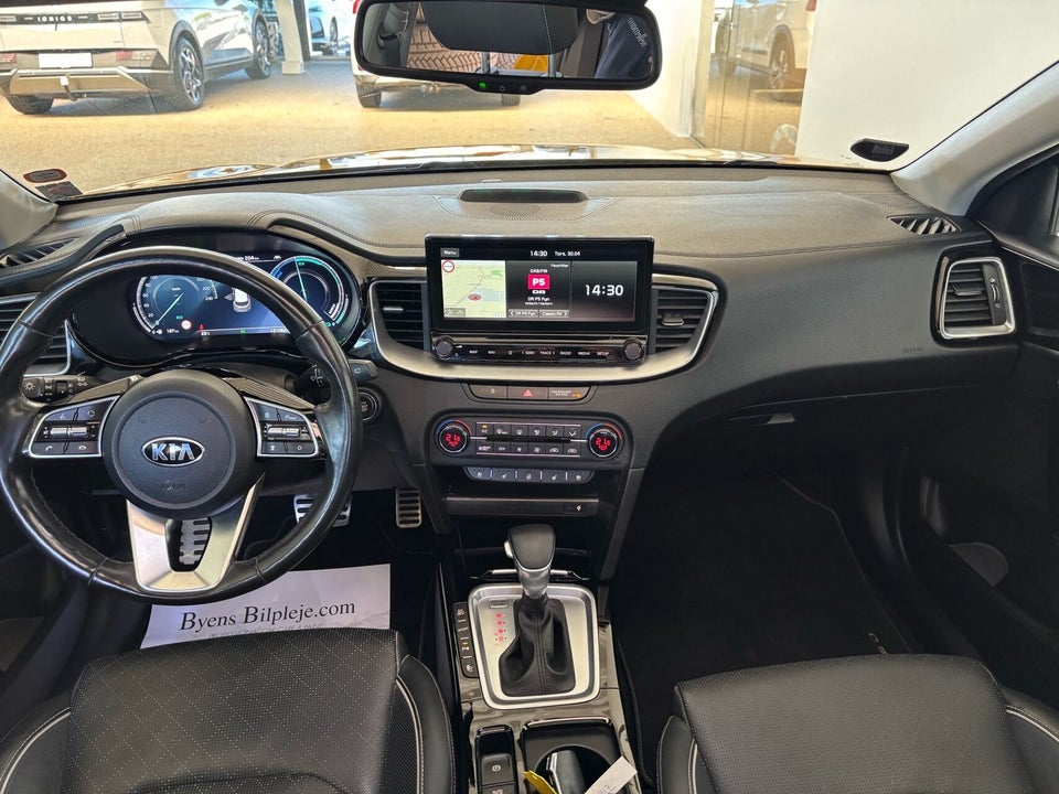 Kia XCeed 1,6 PHEV Upgrade Intro DCT 5d