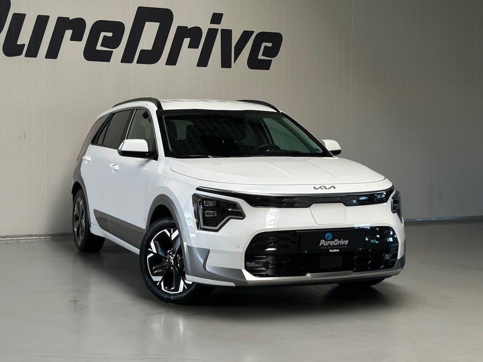 Kia Niro 64 EV Inspiration 5d