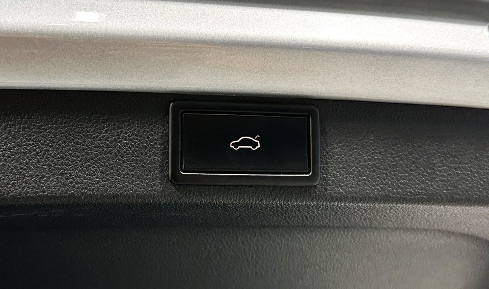 Skoda Octavia 2,0 TDi 150 Style Combi DSG 5d