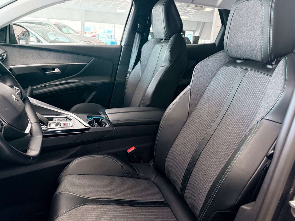 Peugeot 3008 1,6 Hybrid Allure Pack EAT8 5d