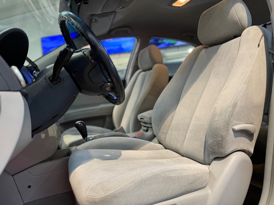 Hyundai Sonata 3,3 V6 aut. 4d