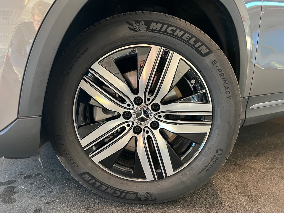 Mercedes EQA250+ Progressive Advance 5d