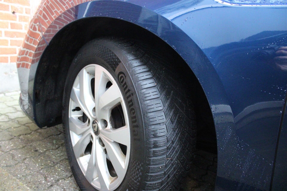 Renault Megane IV 1,3 TCe 140 Zen Sport Tourer 5d