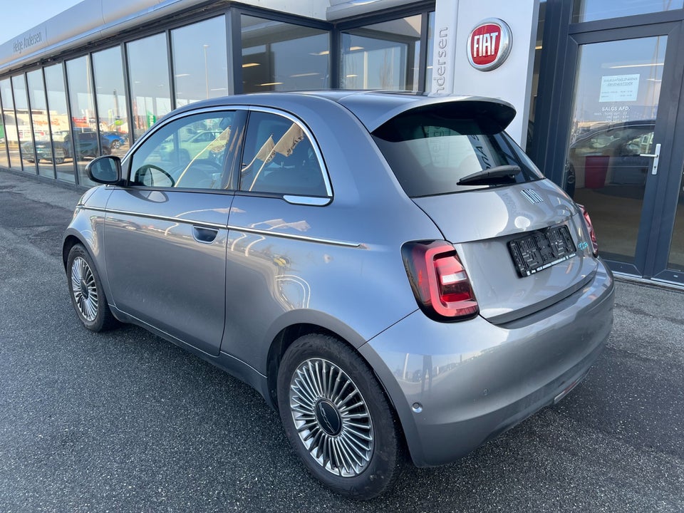 Fiat 500e 42 Icon Plus 3d