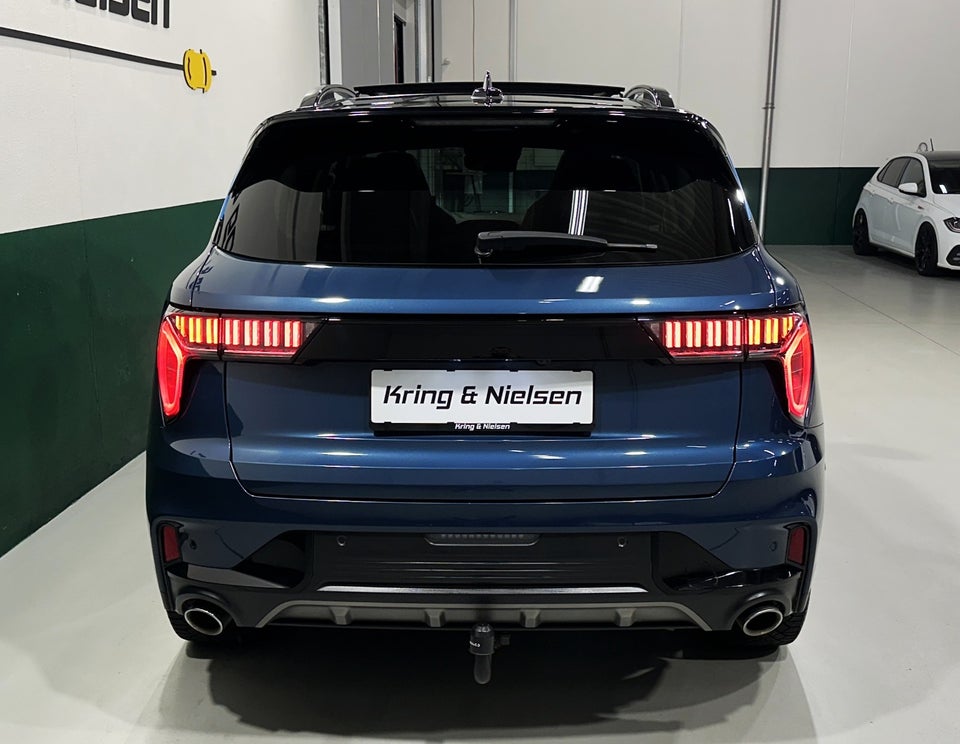 Lynk & Co 01 1,5 PHEV 5d