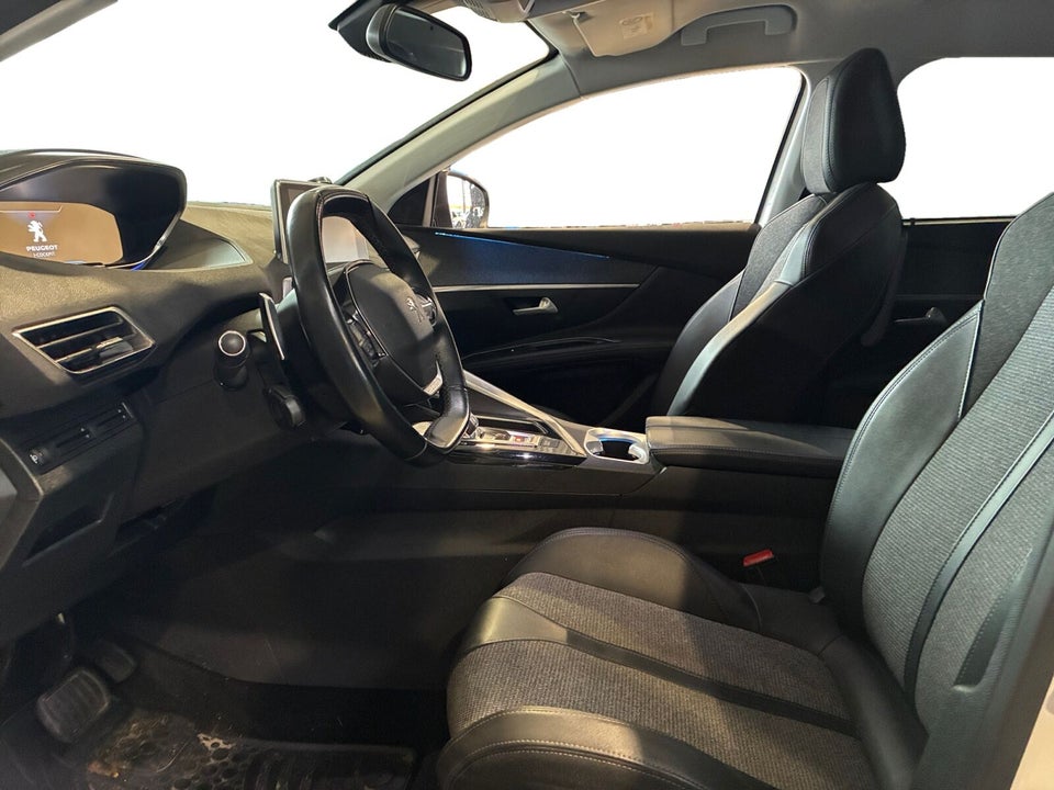 Peugeot 5008 1,5 BlueHDi 130 Allure EAT8 7prs 5d