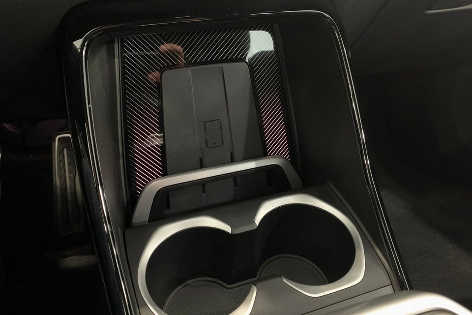 BMW iX1 eDrive20 M-Sport 5d