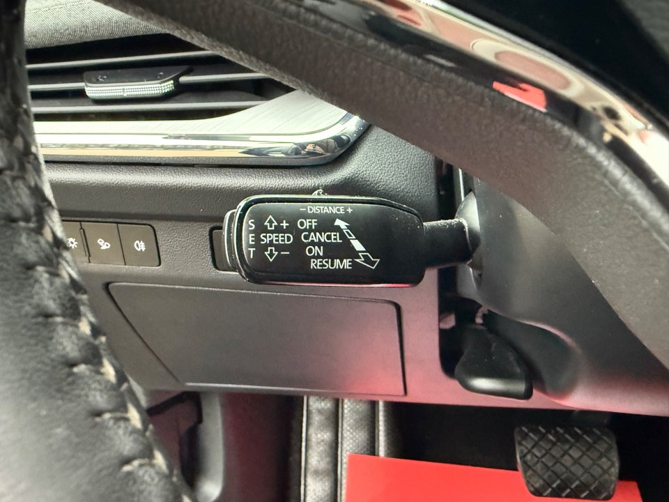 Skoda Enyaq 60 iV Loft 5d