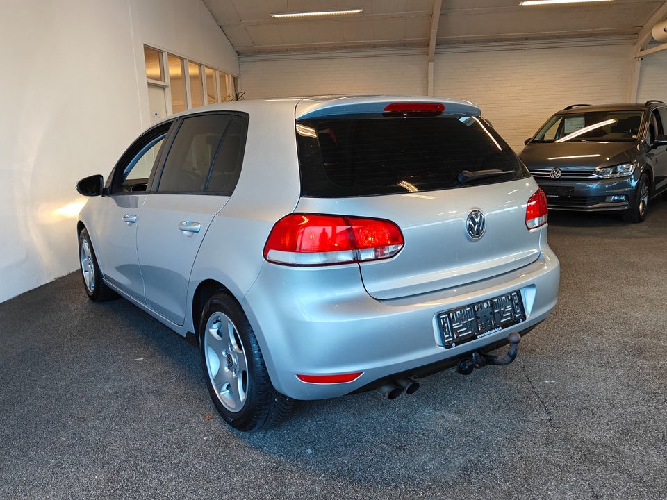 VW Golf VI 2,0 TDi 110 Comfortline DSG 5d