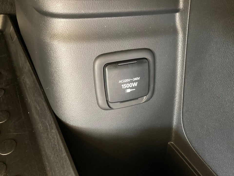 Mitsubishi Outlander 2,4 PHEV Instyle CVT 4WD 5d