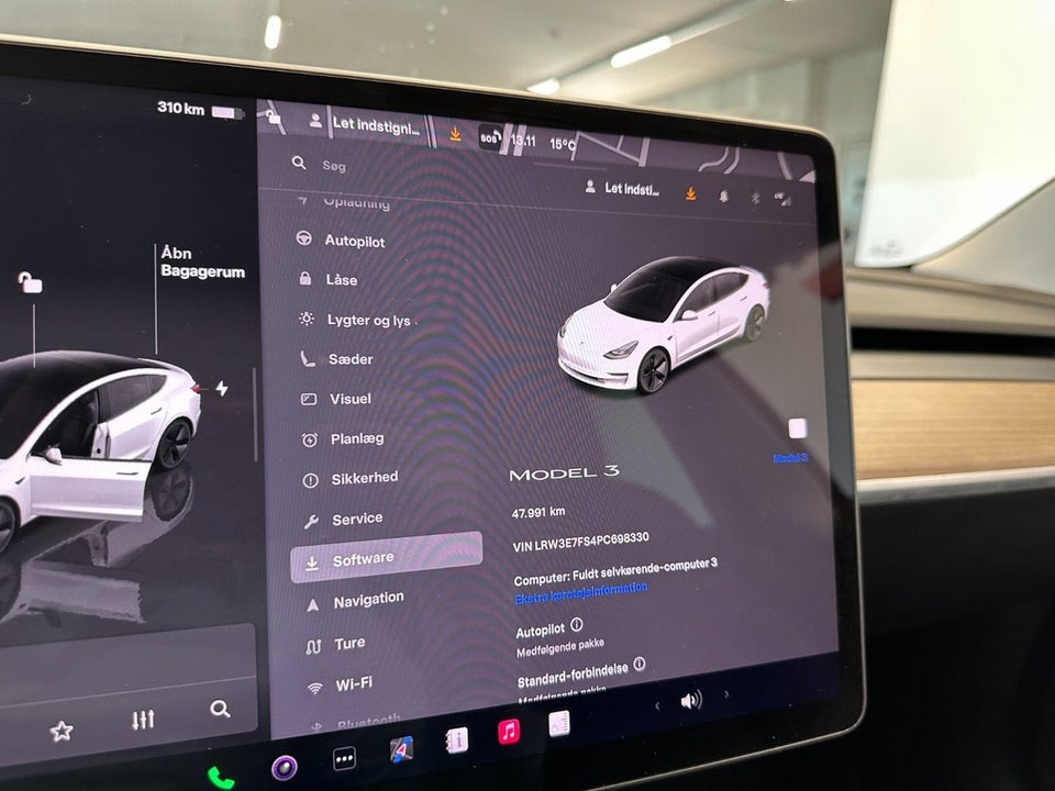 Tesla Model 3 RWD 4d