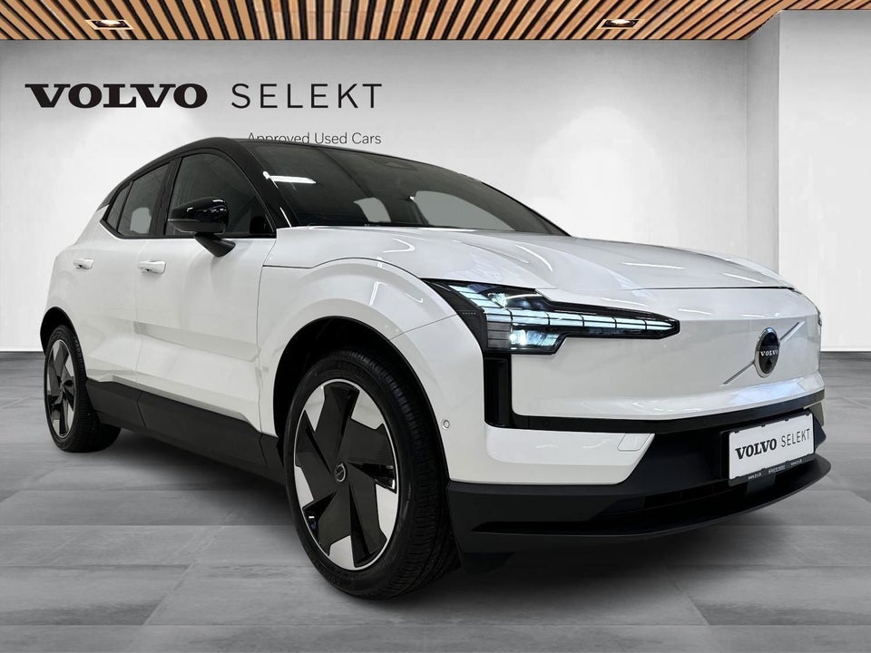 Volvo EX30 Extended Range Ultra 5d