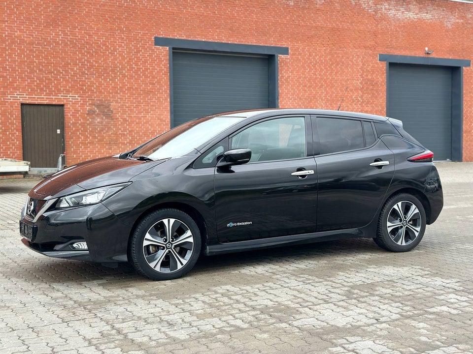 Nissan Leaf 40 Acenta 5d