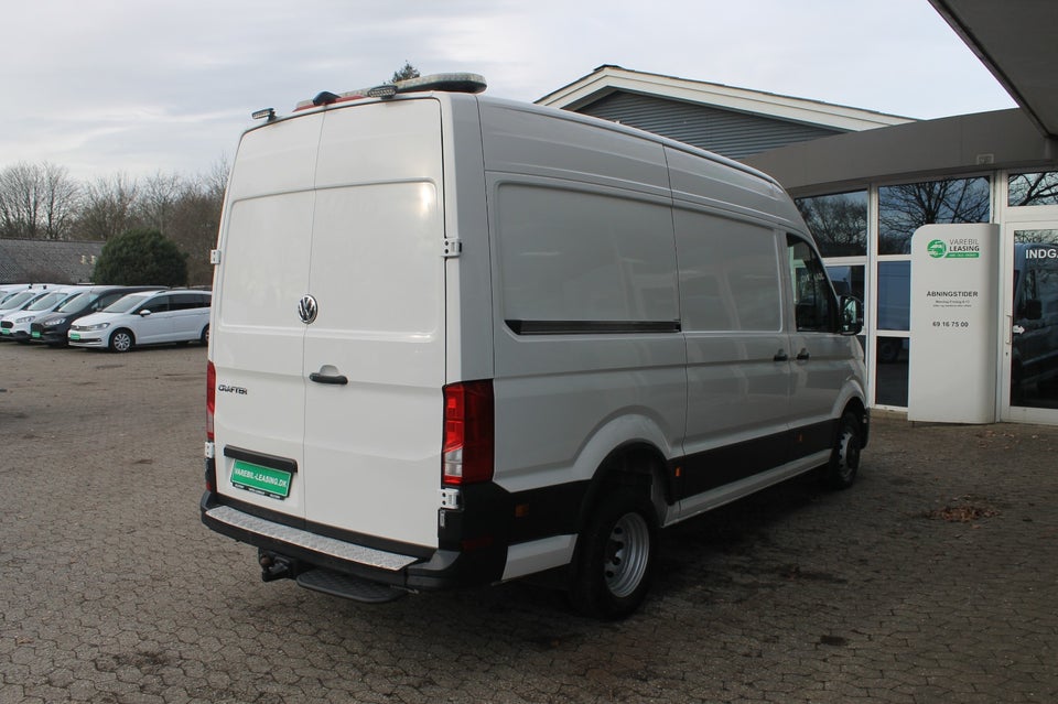 VW Crafter 35 2,0 TDi 177 Kassevogn L3H2 aut.