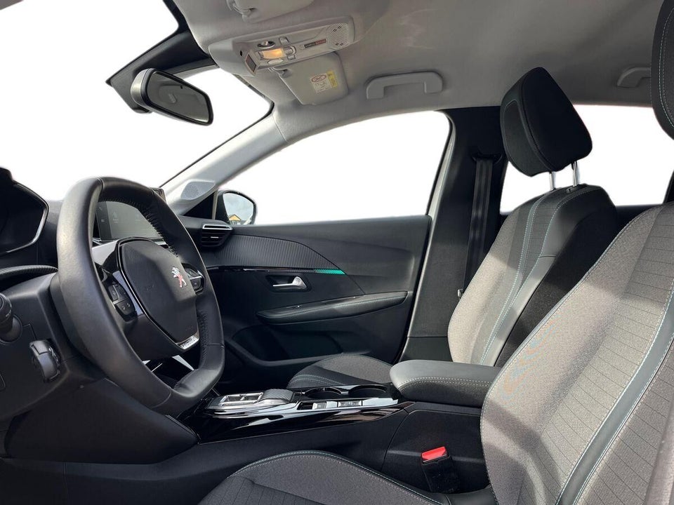 Peugeot e-208 50 Allure 5d