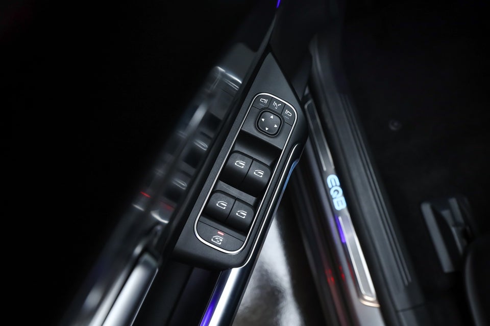 Mercedes EQB250+ AMG Premium 5d