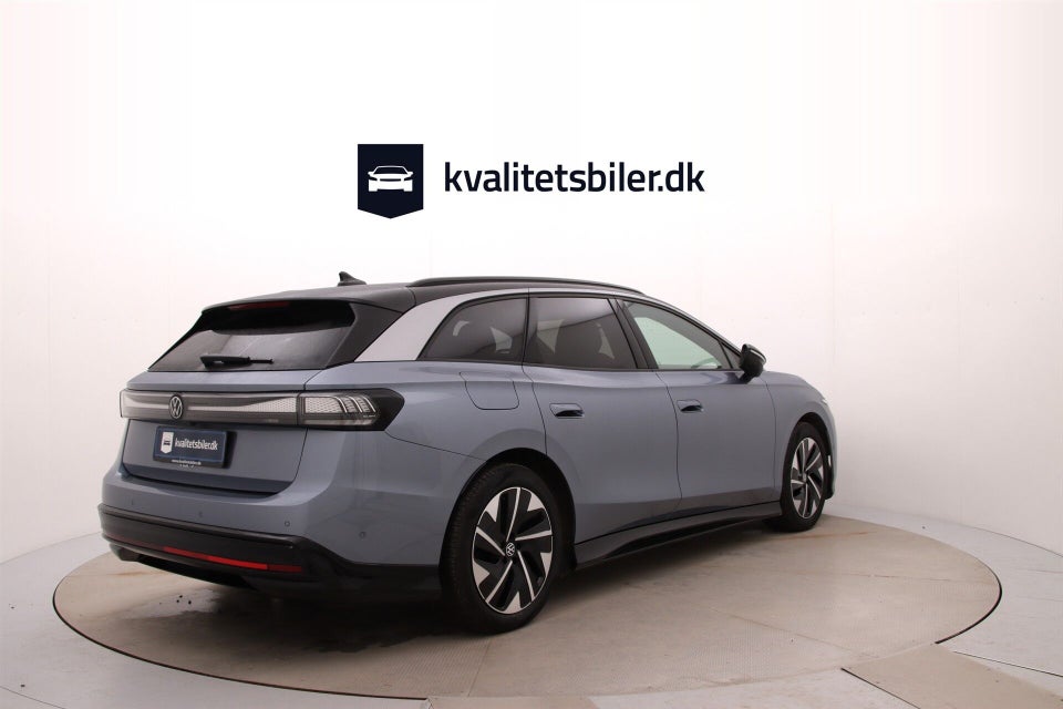 VW ID.7 77 Style Tourer 5d