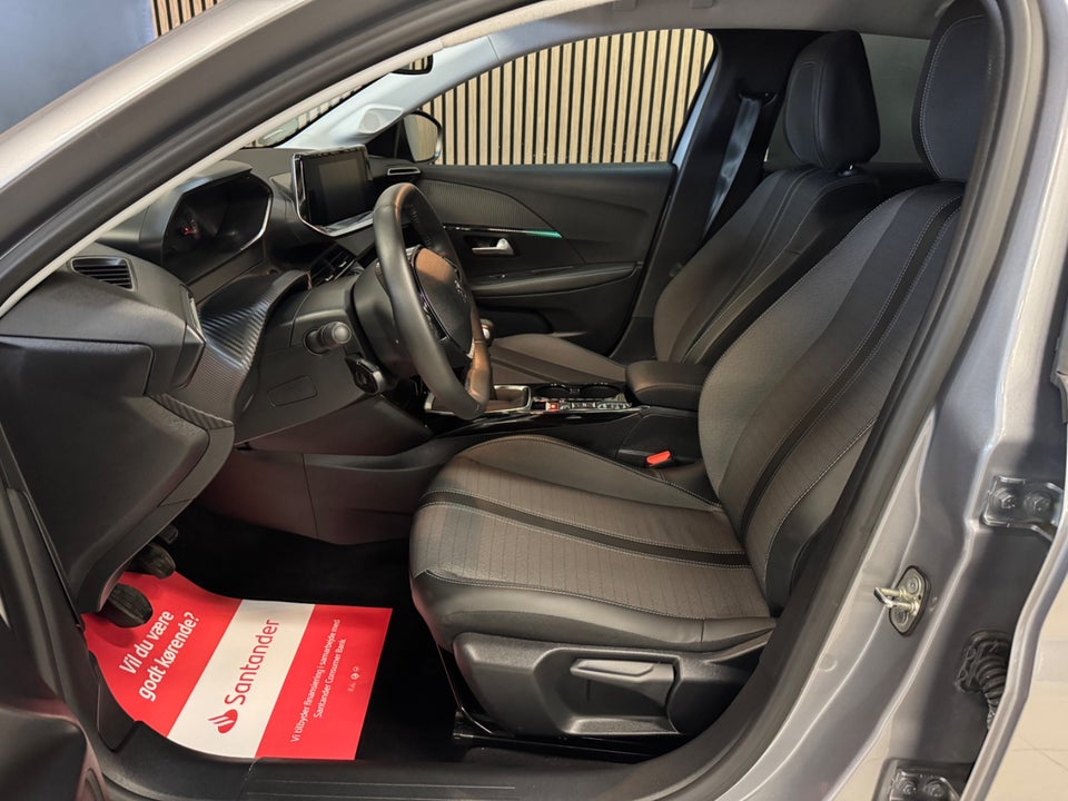 Peugeot 208 1,2 PureTech 100 Allure 5d