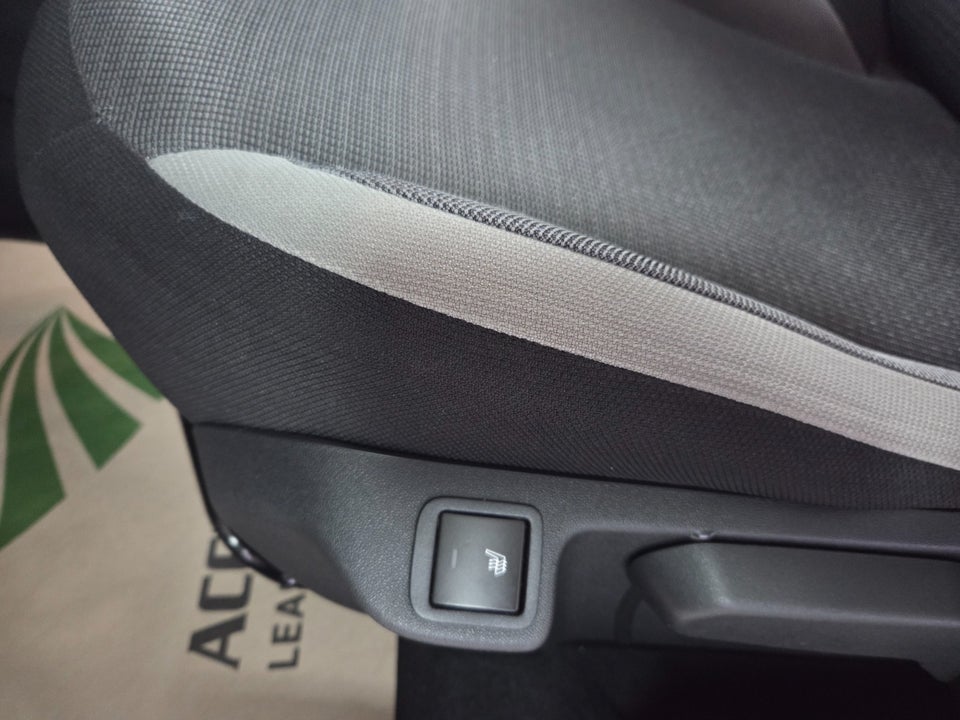 Toyota Aygo 1,0 VVT-i x-play Comfort 5d