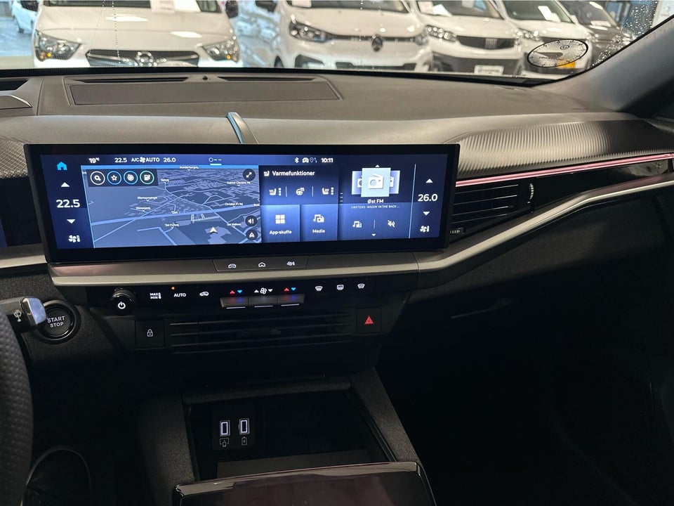 Opel Grandland-e 73 GS Sky 5d