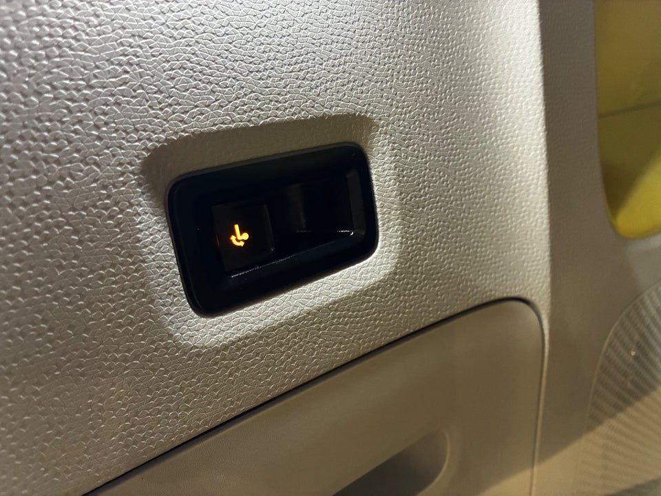 VW ID.Buzz 77 Pro SWB 5d