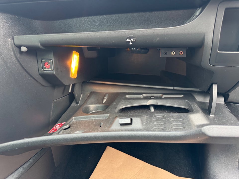 Peugeot 207 1,6 VTi Premium 5d