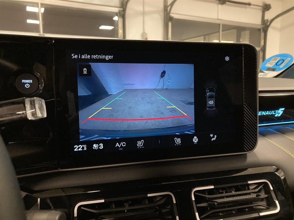 Renault 5 E-Tech 52 Iconic 5d