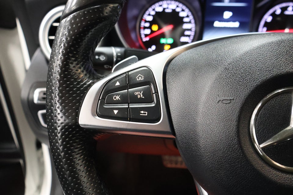 Mercedes C200 2,0 AMG Line Coupé aut. 2d