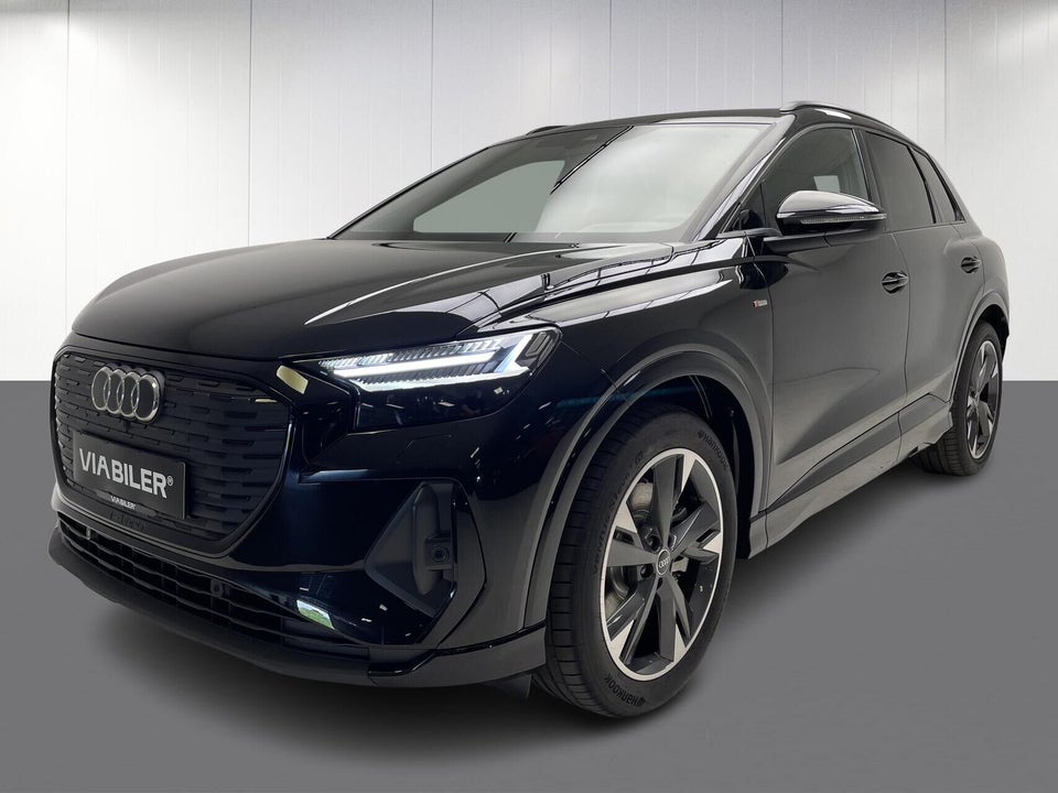 Audi Q4 e-tron 45 S-line quattro 5d