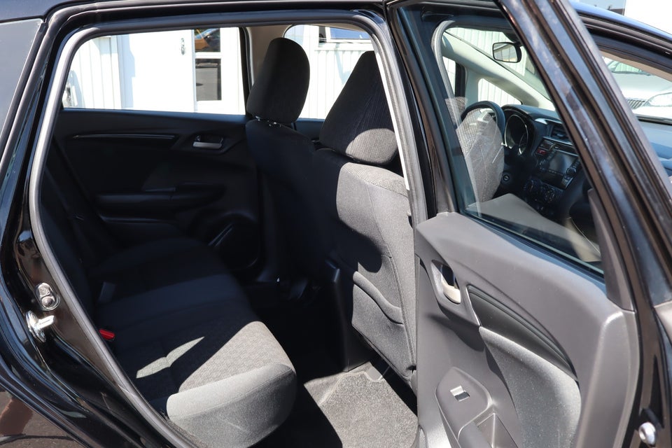 Honda Jazz 1,3 i-VTEC Elegance CVT 5d