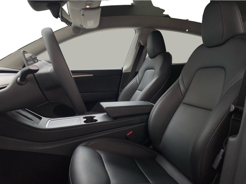 Tesla Model Y Long Range RWD 5d