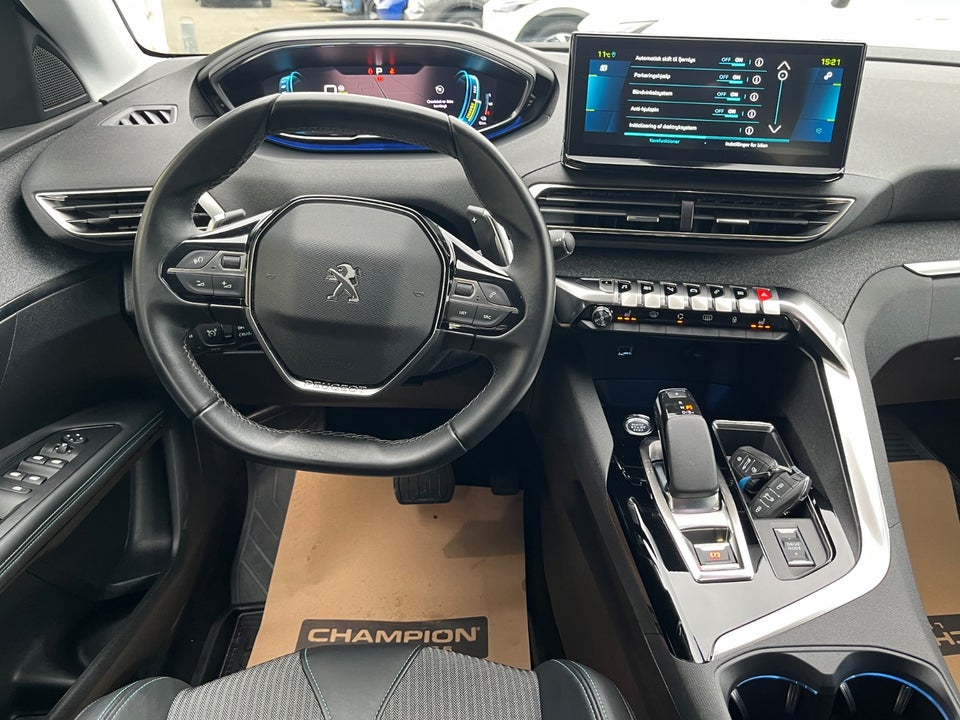 Peugeot 3008 1,6 Hybrid Allure Pack Limited EAT8 5d