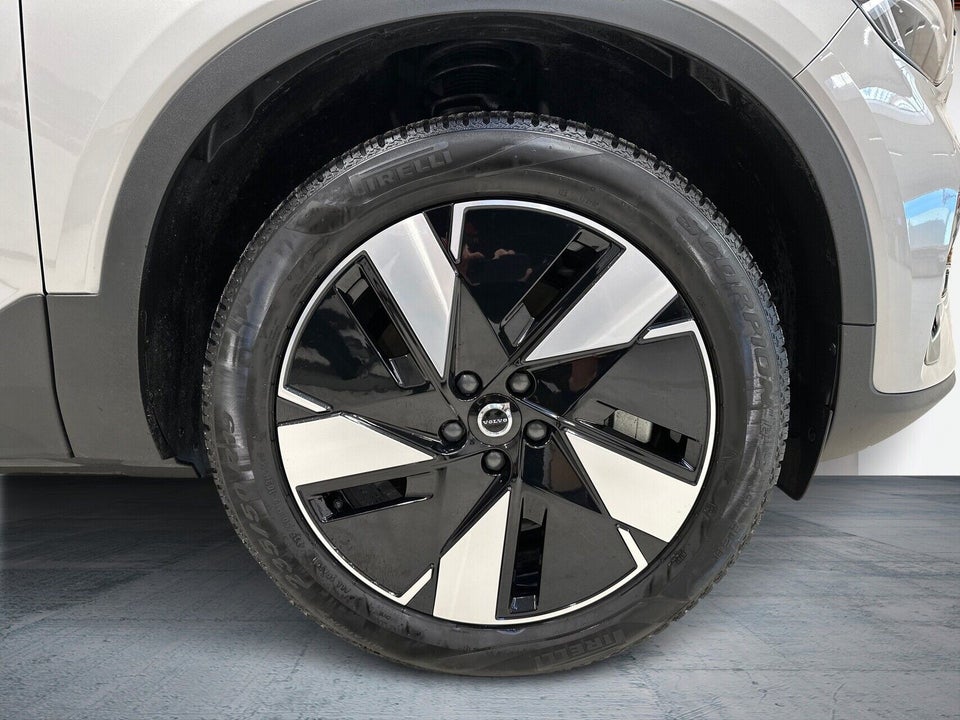 Volvo XC40 ReCharge Extended Range Core 5d