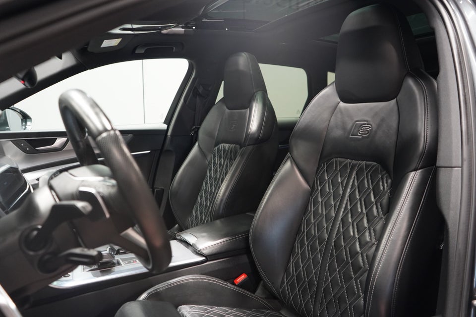 Audi A6 55 TFSi e S-line Avant quattro S-tr. 5d