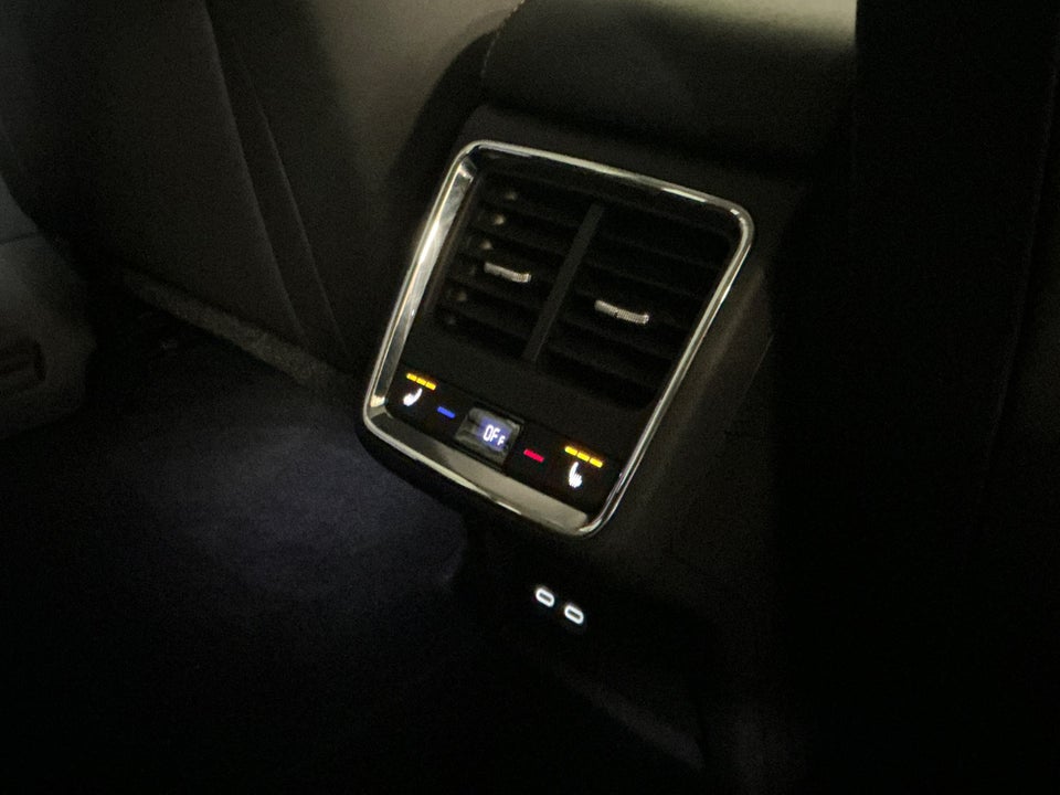 Skoda Enyaq 80 iV Suite 5d