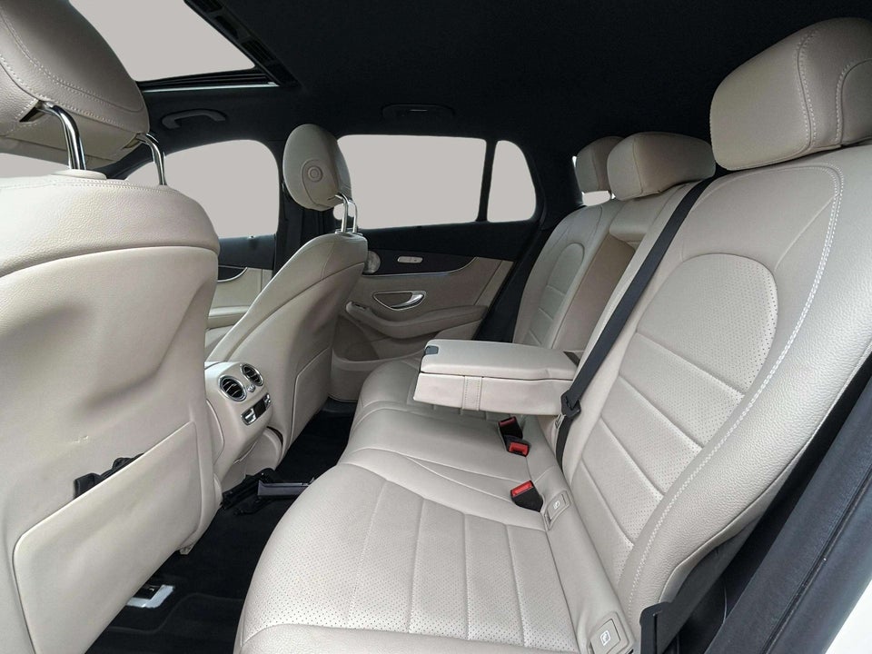 Mercedes EQC400 AMG Line 4Matic 5d