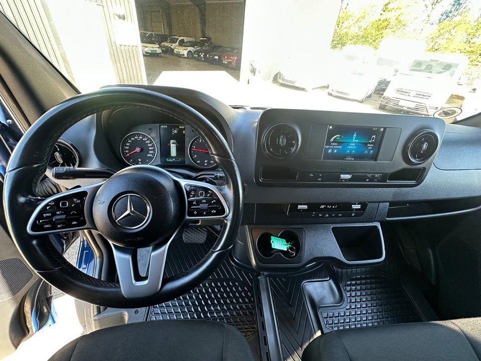 Mercedes Sprinter 316 2,2 CDi A2 Kassevogn aut. RWD