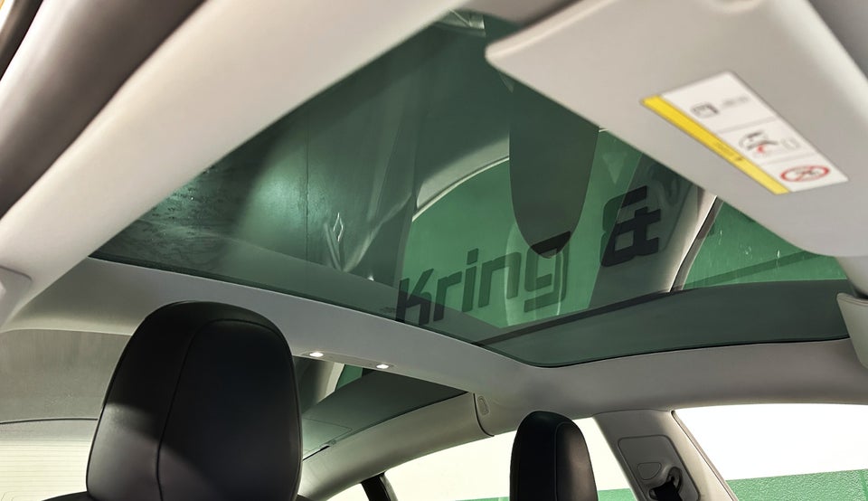 Tesla Model 3 Standard Range+ RWD 4d