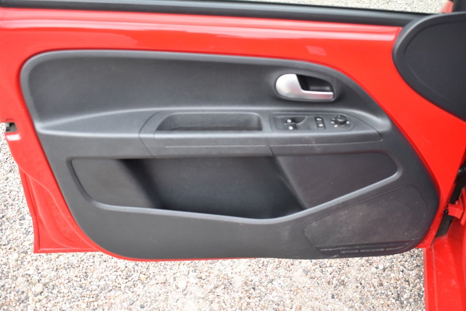 VW Up! 1,0 MPi 60 Move Up! BMT 5d