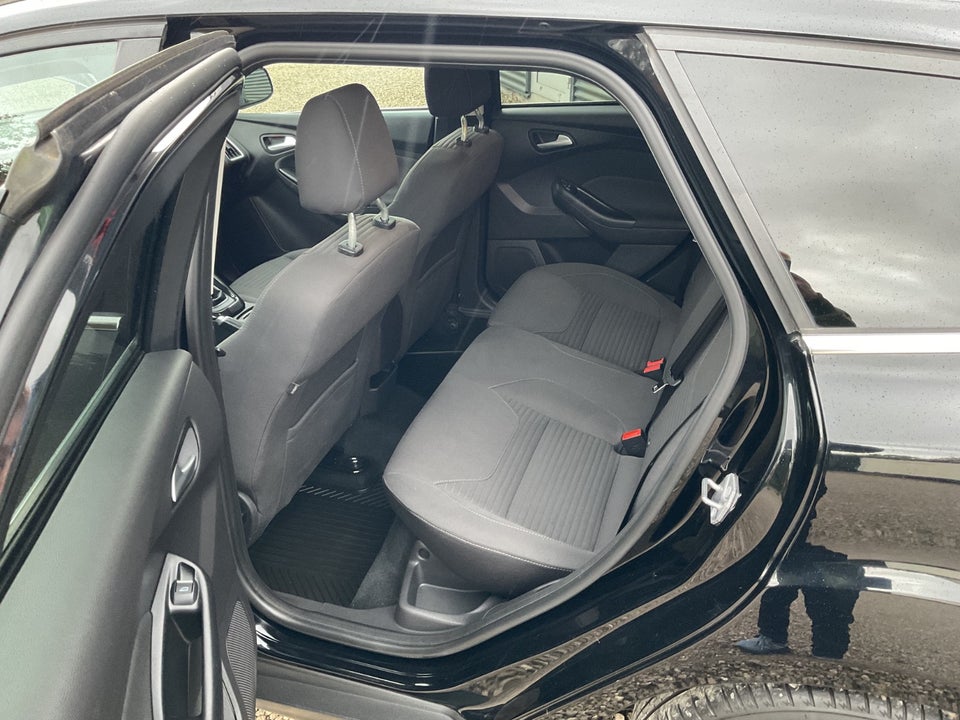 Ford Focus 1,0 SCTi 125 Titanium stc. 5d