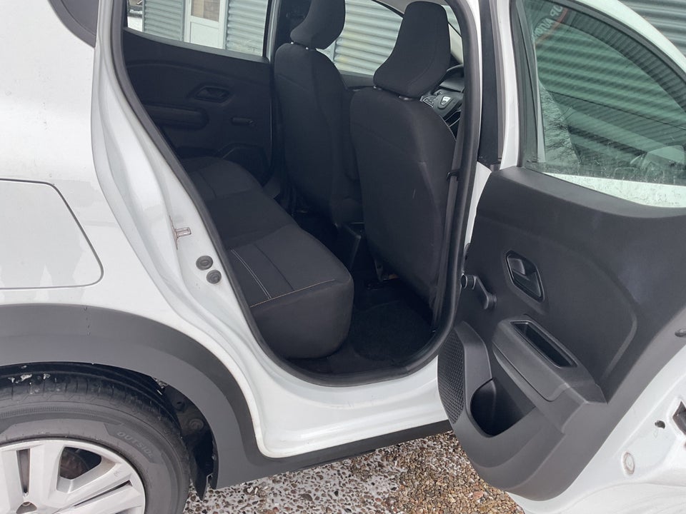 Dacia Sandero Stepway 1,0 TCe 90 Essential 5d