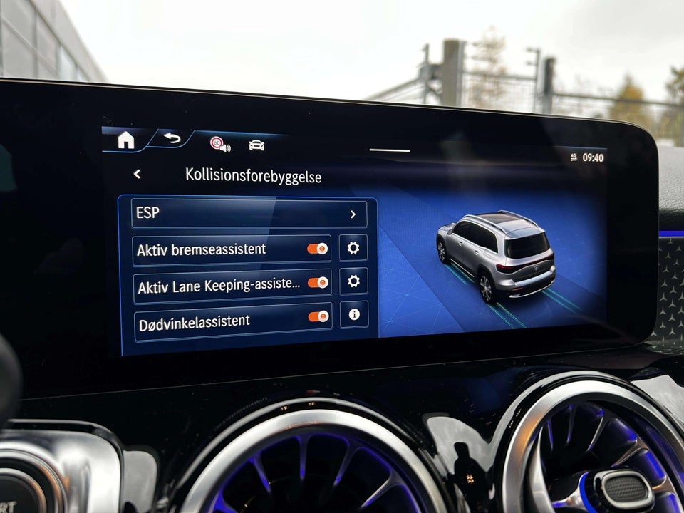 Mercedes EQB250+ Progressive 5d