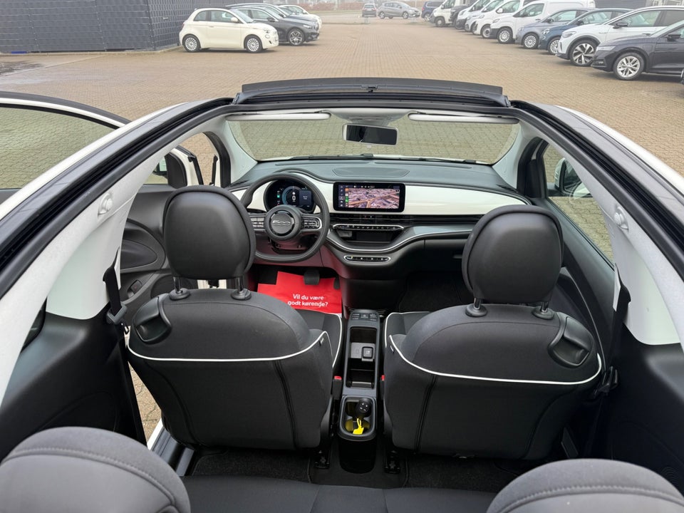 Fiat 500e 42 Icon Cabrio 2d